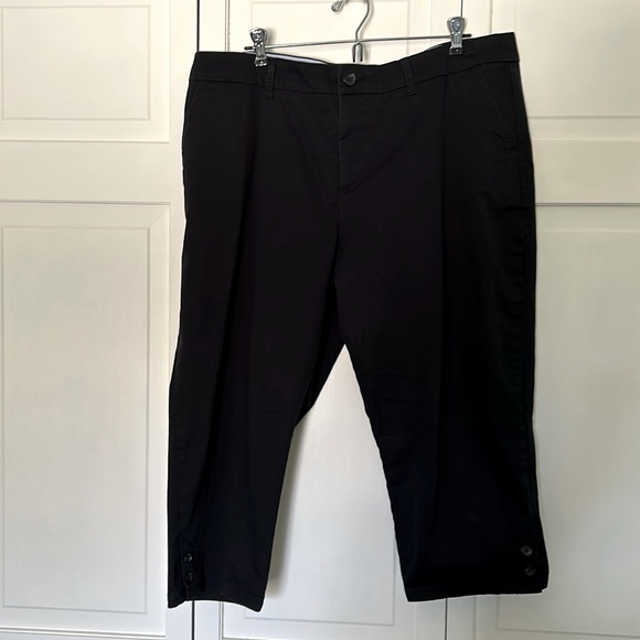 Croft & Barrow Pants - Croft & Barrow Effortless Stretch 18 Black Capris